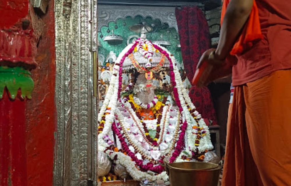 RRR Hotel near Shri Hanuman Garhi